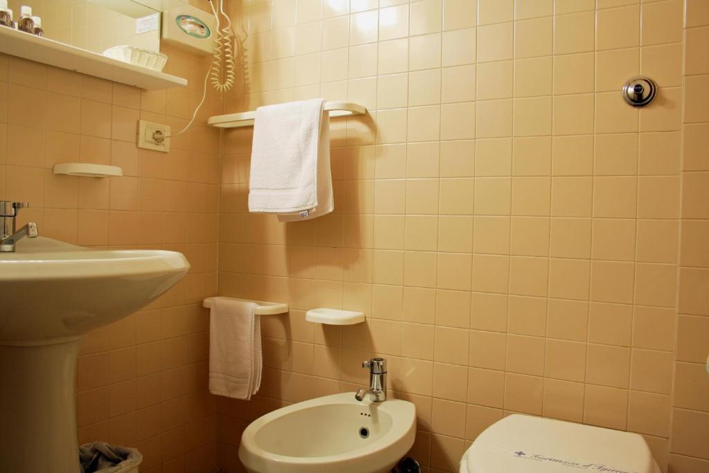 Hotel Scogliera Numana Cameră foto